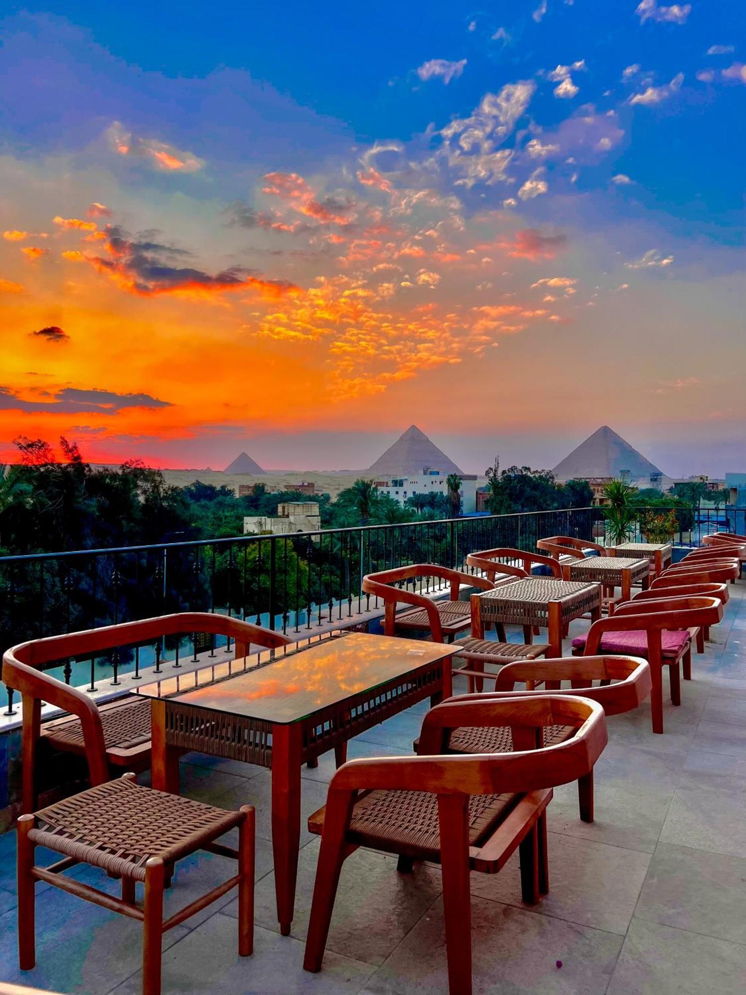 Almas Pyramids View Hotel Kafrat al Jabal Exterior photo