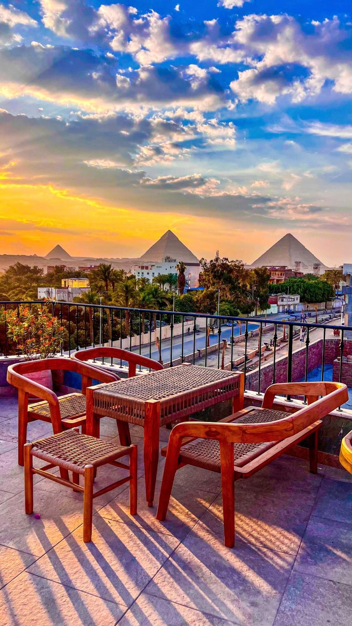 Almas Pyramids View Hotel Kafrat al Jabal Exterior photo