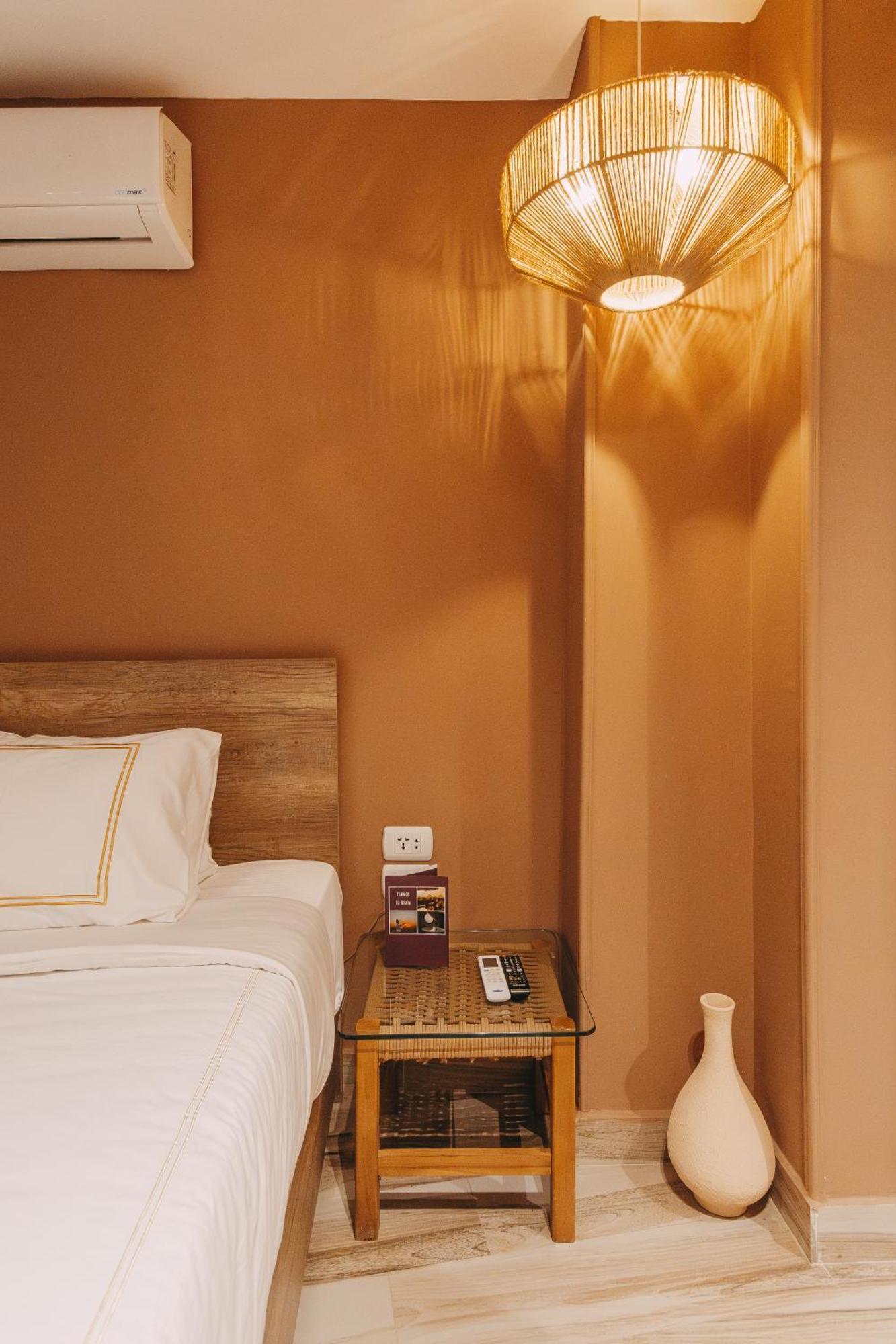 Almas Pyramids View Hotel Kafrat al Jabal Exterior photo